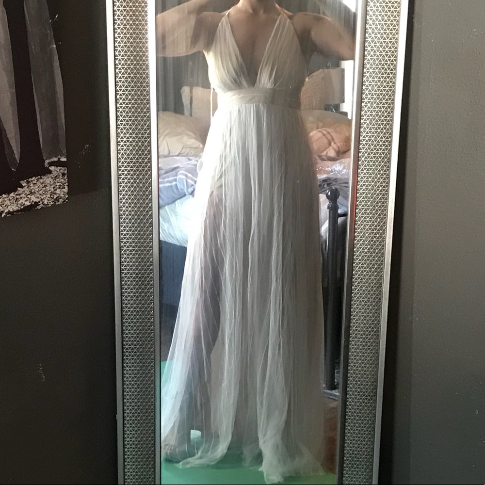 Dress - Picture 2 of 3